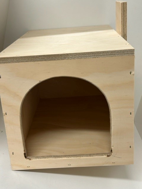 Kookaburra Ply Nesting Box w side attachment Kookaburra Ply Nesting Box w side attachment